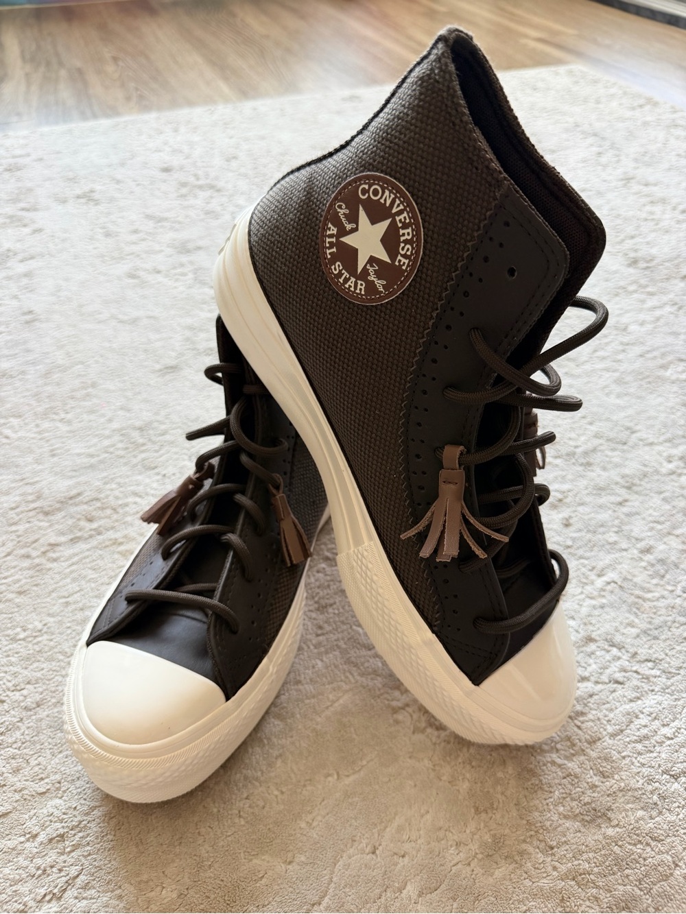 NEW Converse Chuck Taylor All Star Lift High Tassels Brown Platform Sneakers Sz